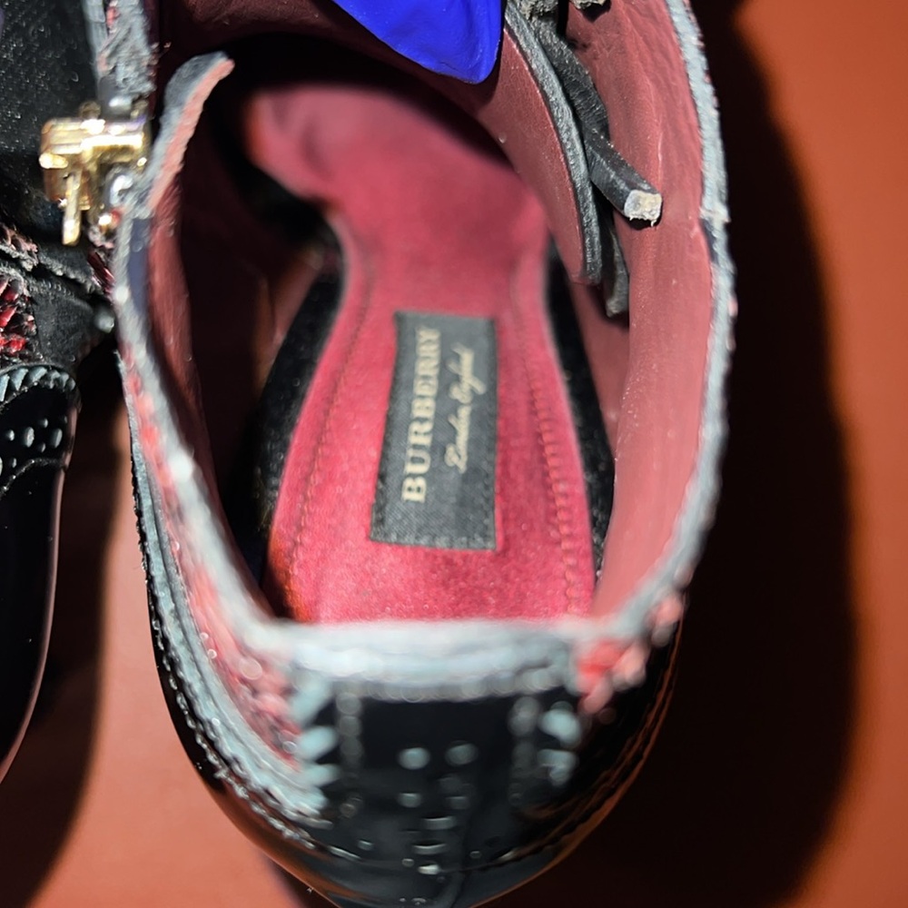 VGUC - Burberry Westmarsh Ankle Boots - Picture 13 of 16
